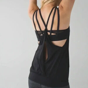 Lululemon nouveau limits tank